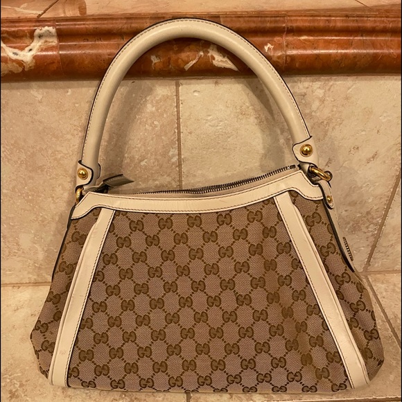 GUCCI top handle- Authentic and barely used. This bag is in great condition. - Picture 2 of 8